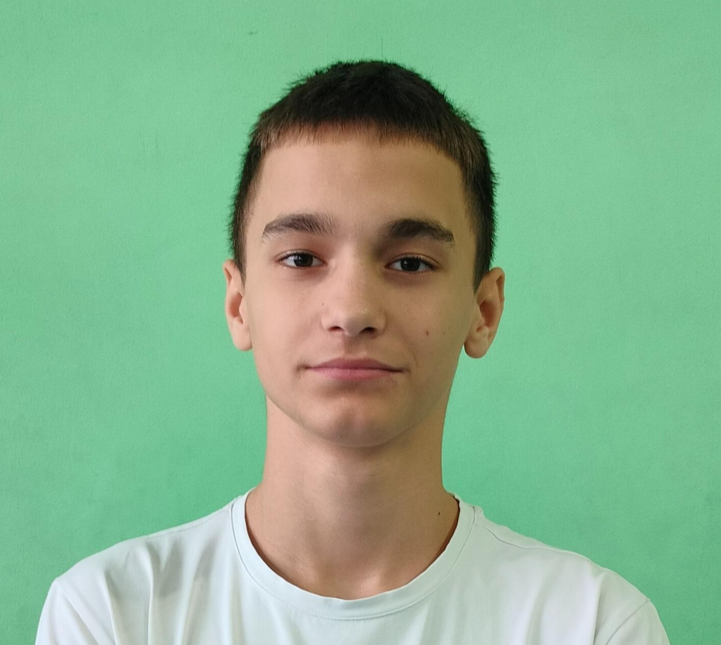 Хужиев Анвар Магомедович