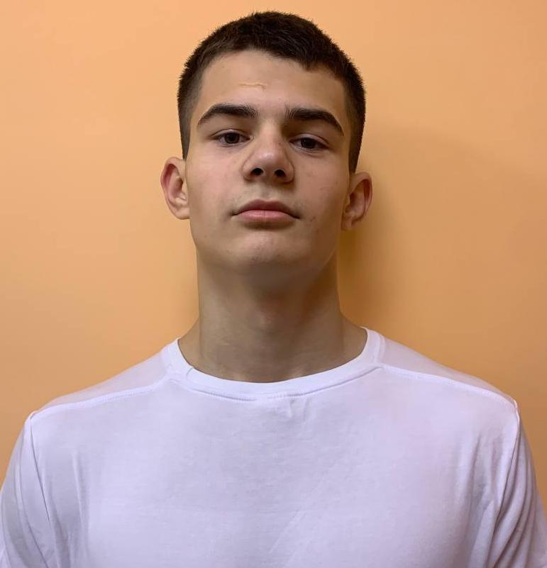 Бега Артем Александрович