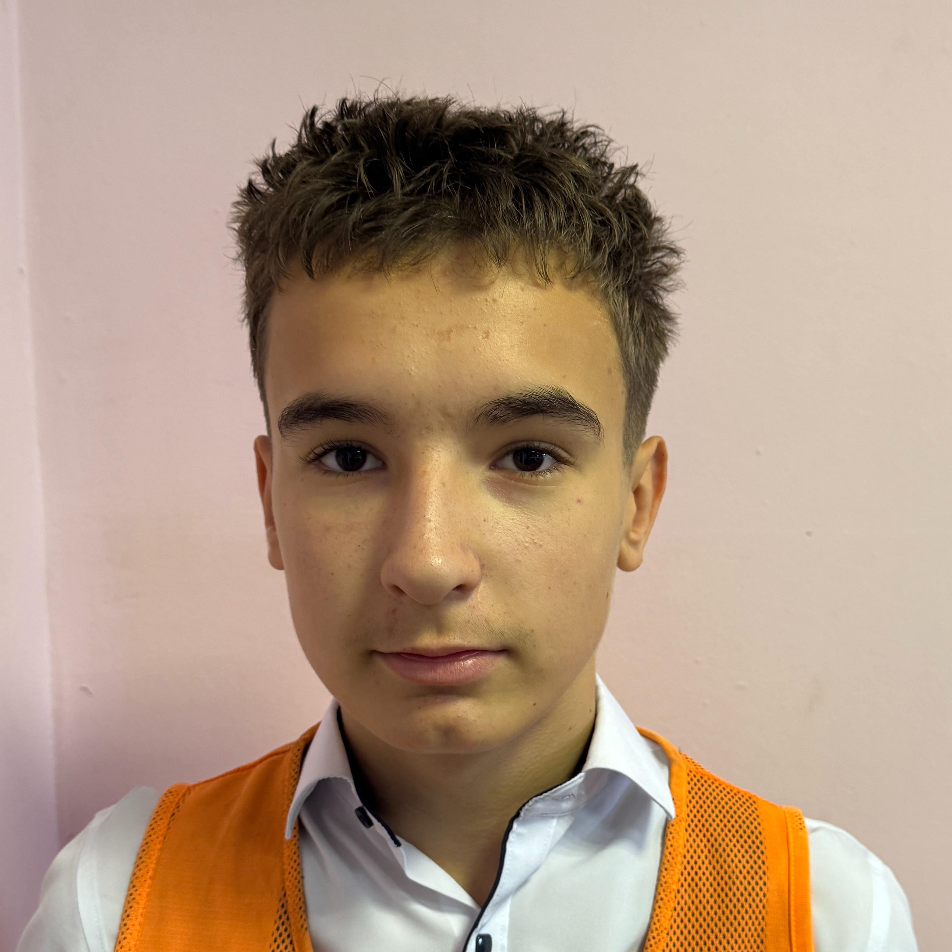 Леончев Даниэль Романович