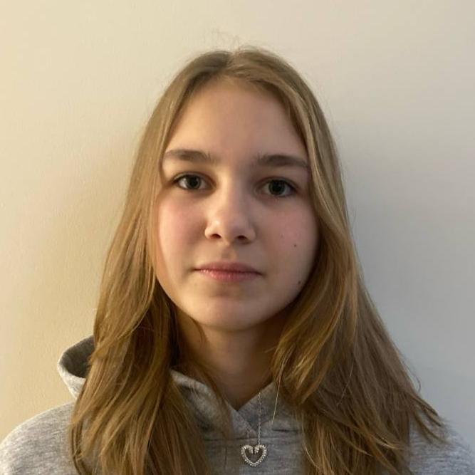 Амирханова Алина Алексеевна
